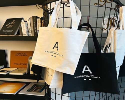 CROWN canvas bag